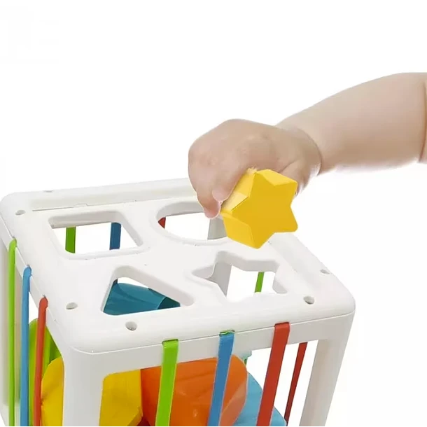 Cubo de encaje y sensorial Montessori