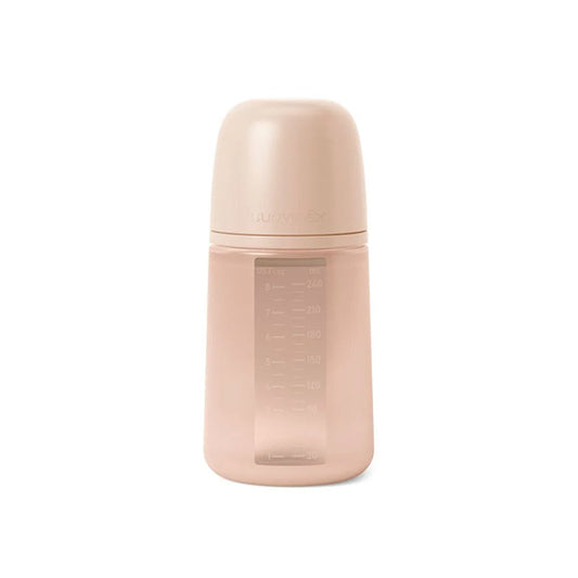 MAMADERA CON BOTELLA DE SILICONA 240ML CON TETINA FISIOLÓGICA SX PRO DE SILICONA, CON VÁLVULA ANTICÓLICO – FLUJO MEDIO +3M – COLOUR ESSENCE – NUDE