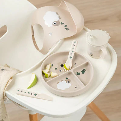 Plato con compartimentos y ventosa - Done By Deer