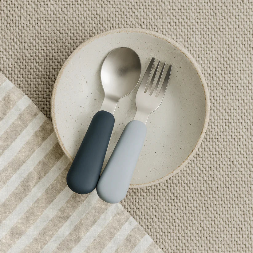 Set de Cuchara y Tenedor de Acero con Mango de Silicona - Mamas Mateas